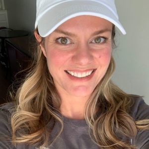 Meet your Posher, Lindsey